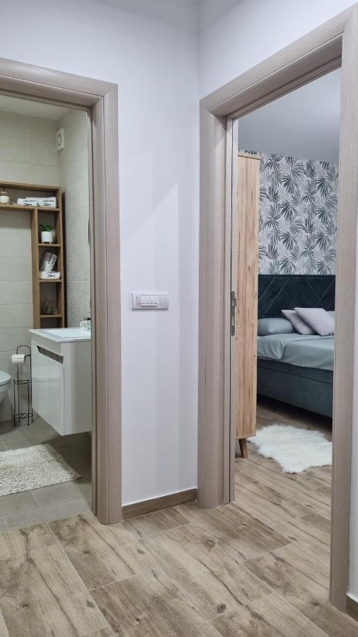 Apartman Ivkovic สเรมสกา มิโตรวิตซา ภายนอก รูปภาพ