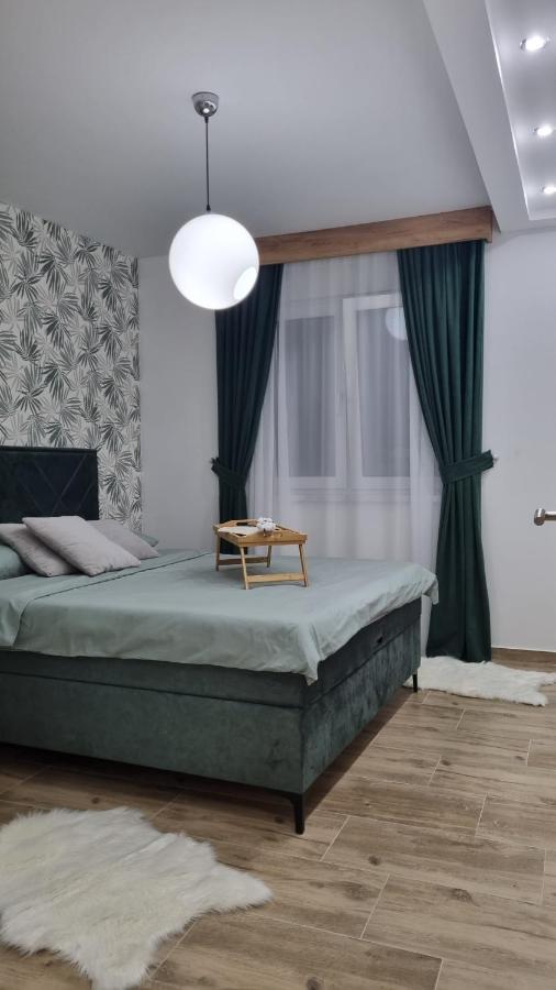 Apartman Ivkovic สเรมสกา มิโตรวิตซา ภายนอก รูปภาพ